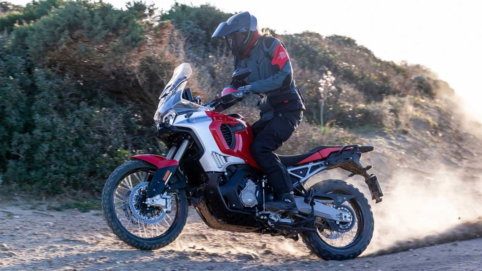 MV Agusta LXP Enduro Veloce off-roading