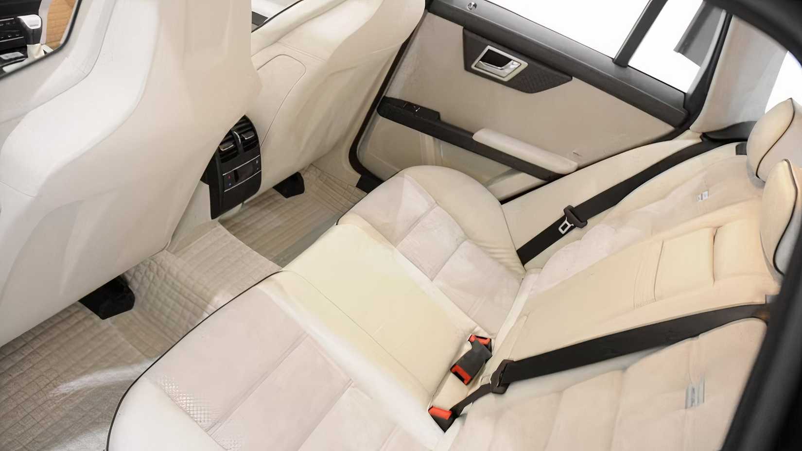 2010 Brabus GLK V12