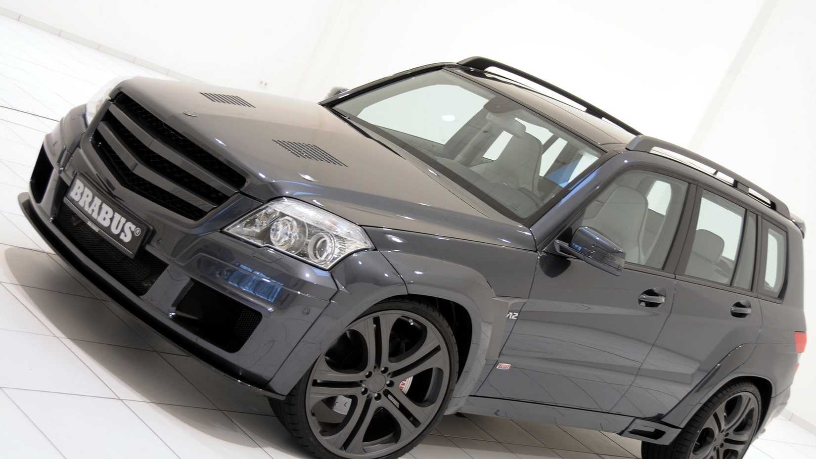 Brabus Mercedes-Benz GLK V12