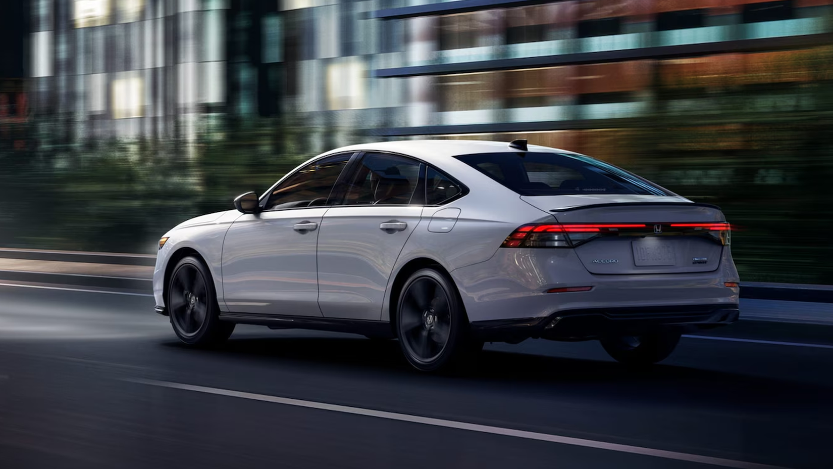 2025 Honda Accord Híbrido Branco Pérola