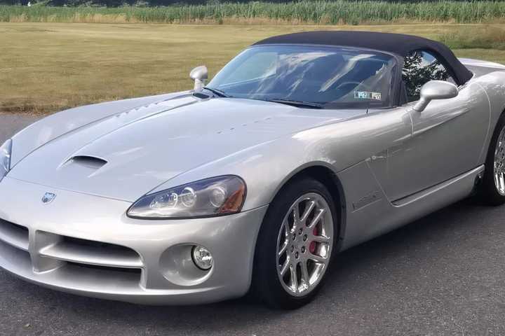 2004 Dodge Viper SRT in silver parked