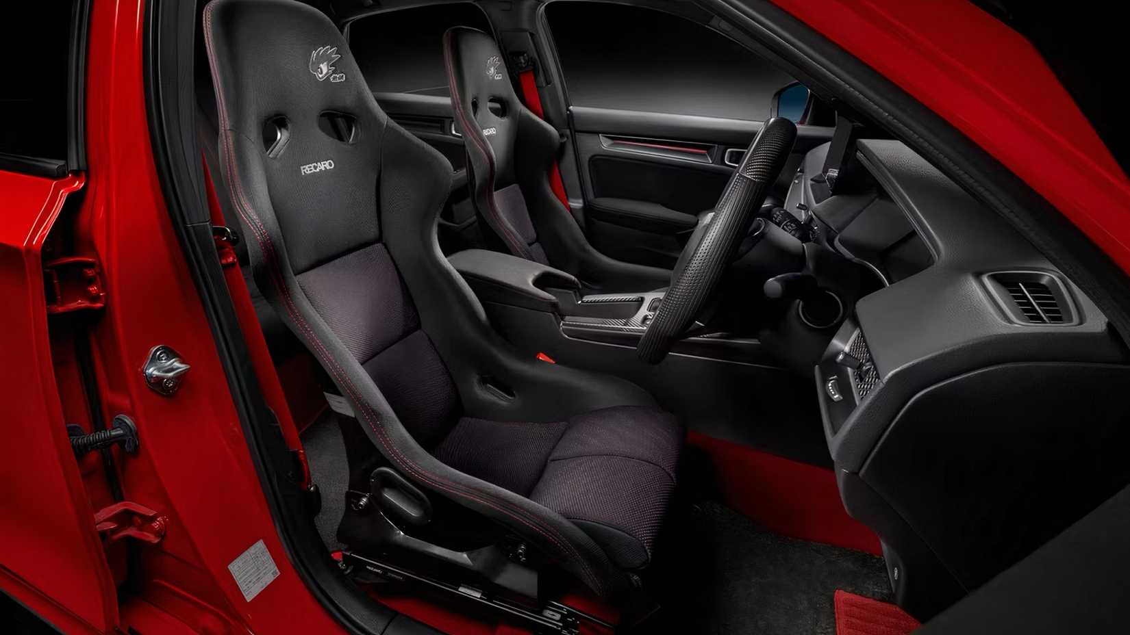 2025 Honda Civic Type R interior shot showing front seats