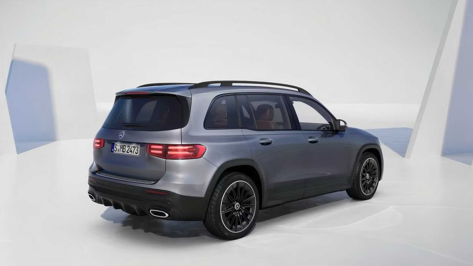 2026 Mercedes-Benz GLB-Class in silver parked in studio