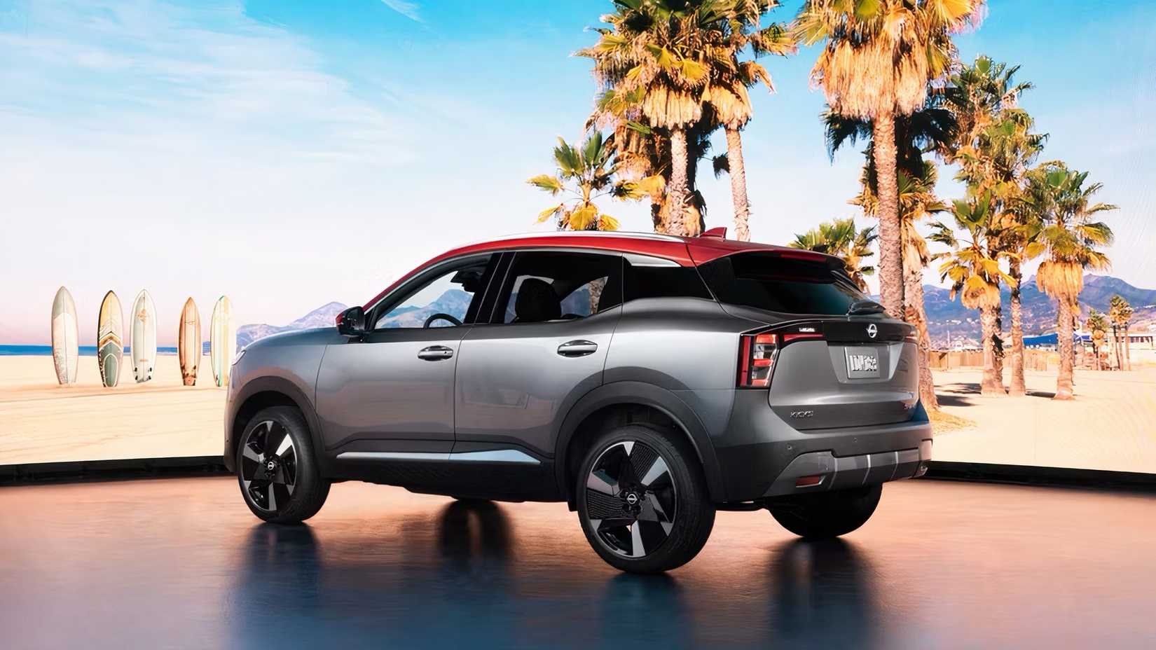 2025 Nissan Kicks in silver parked