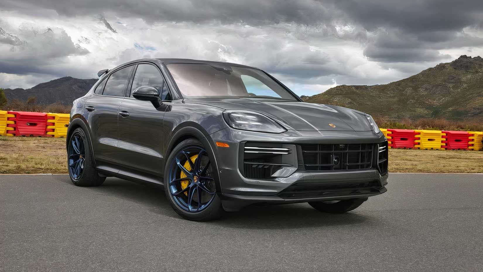 2025 Porsche Cayenne Turbo GT in gray parked