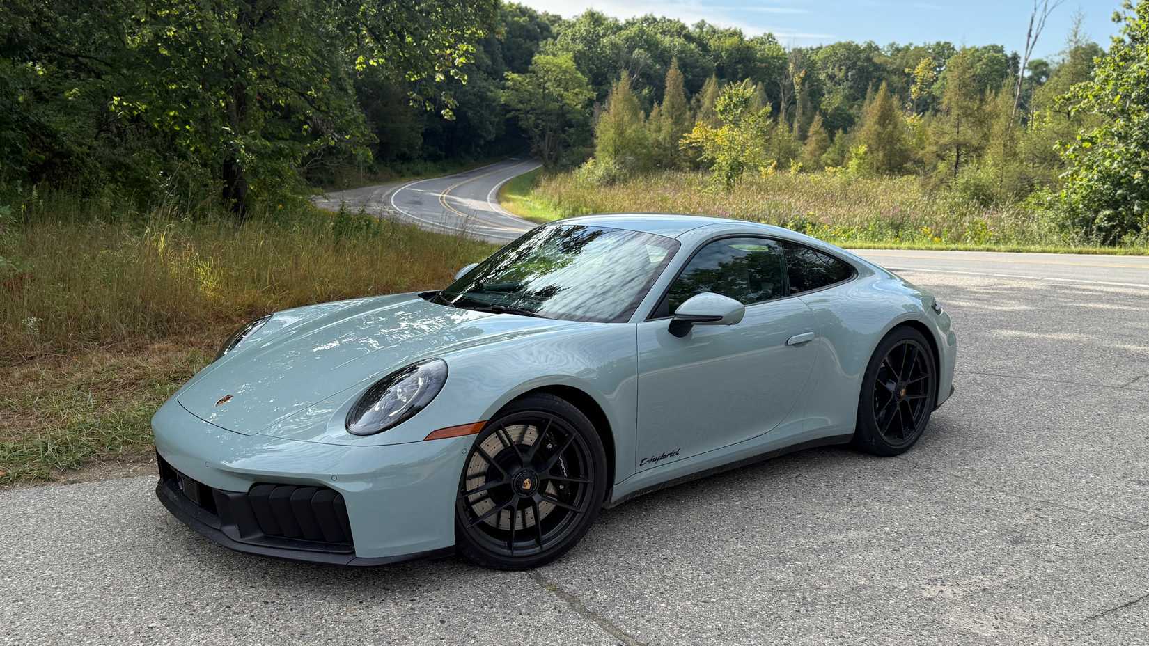 2025 Porsche 911 Carrera GTS 