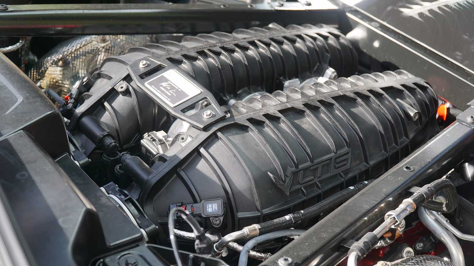 Engine of 2023 Chevrolet Corvette Z06