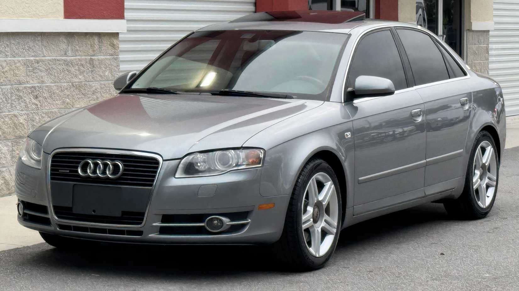 3/4 side view of 2005 Audi A4 2.0T Quattro