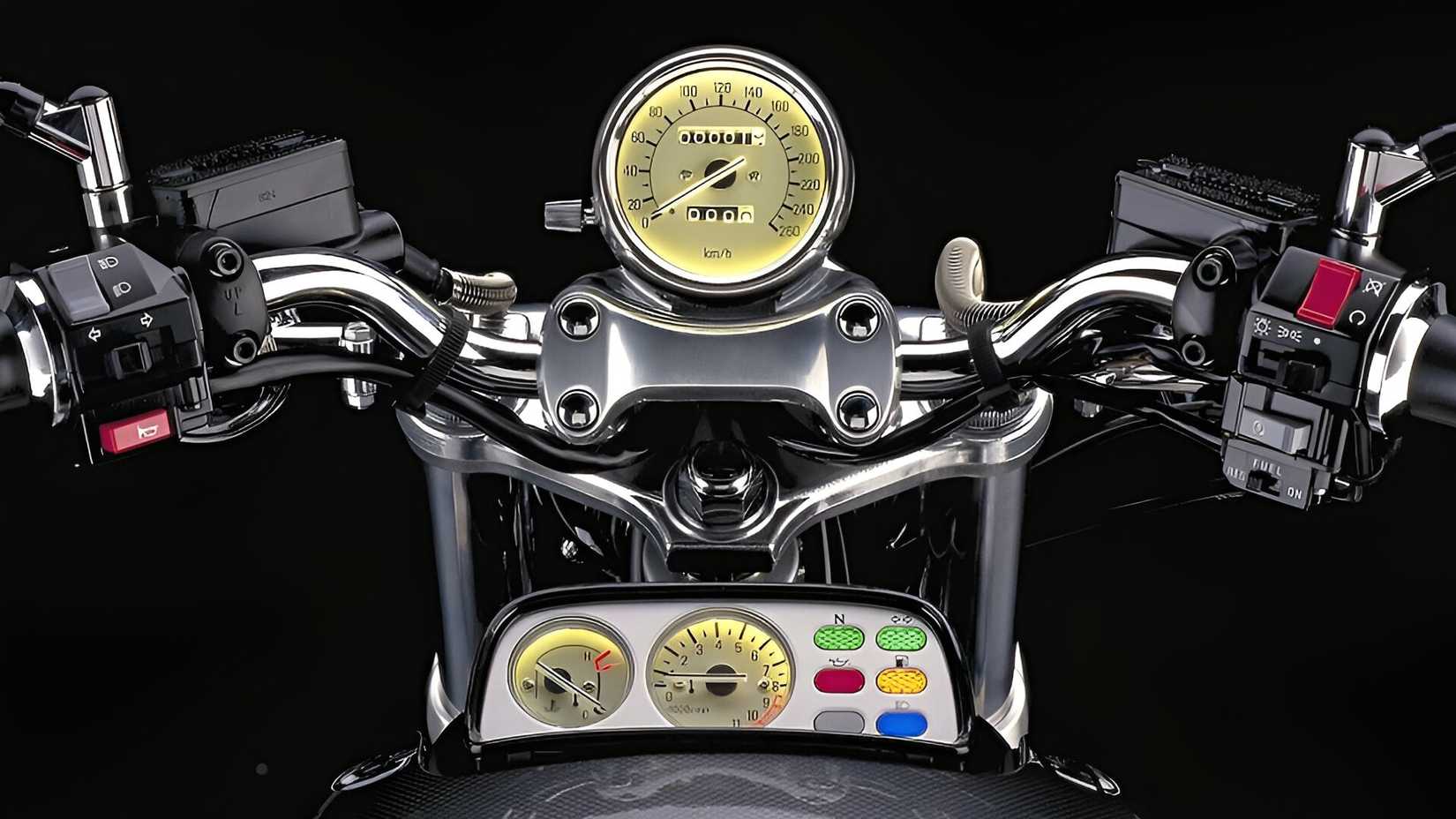 Vista do cockpit do Yamaha V-Max