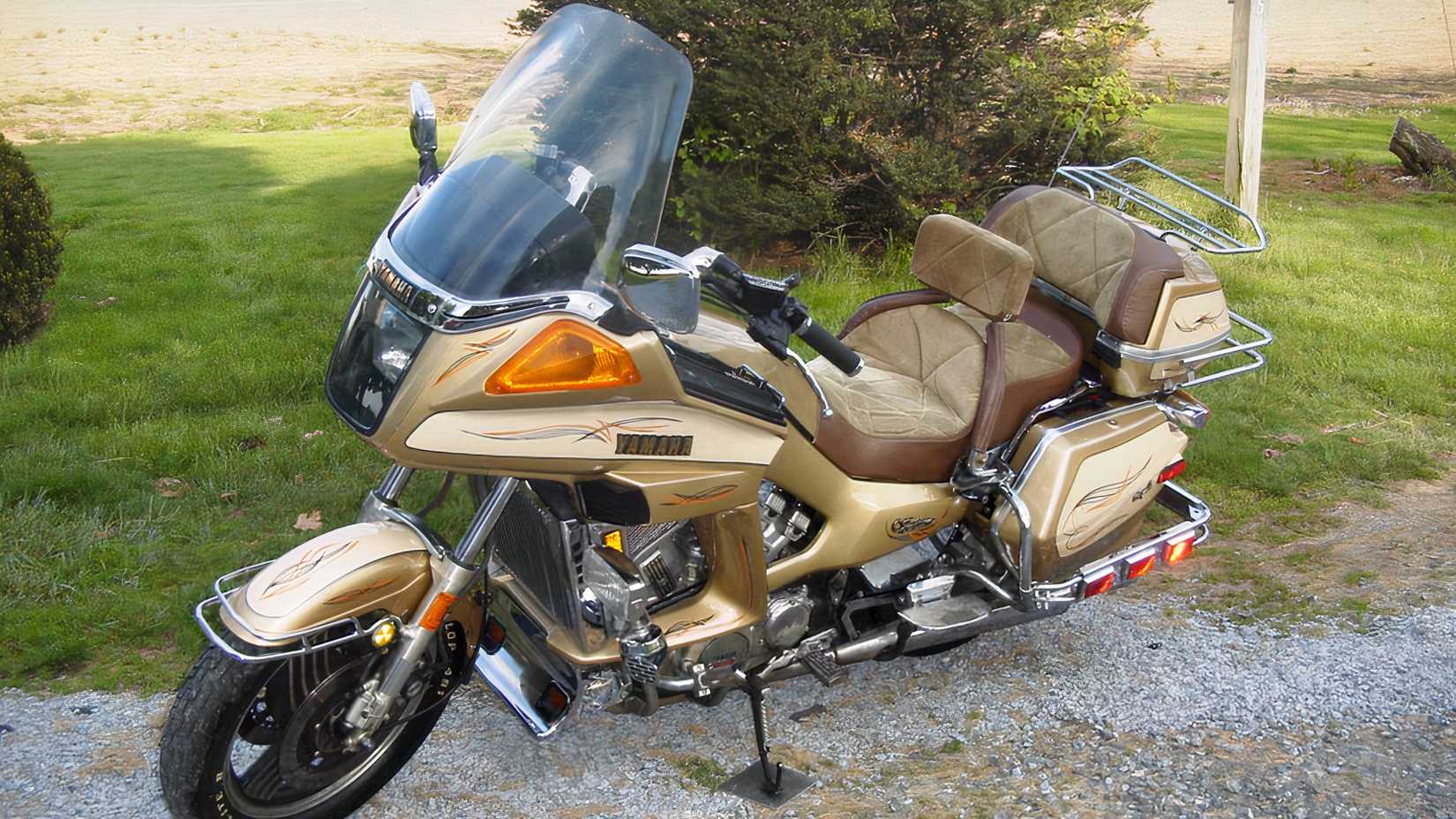 Yamaha Venture Royale 1