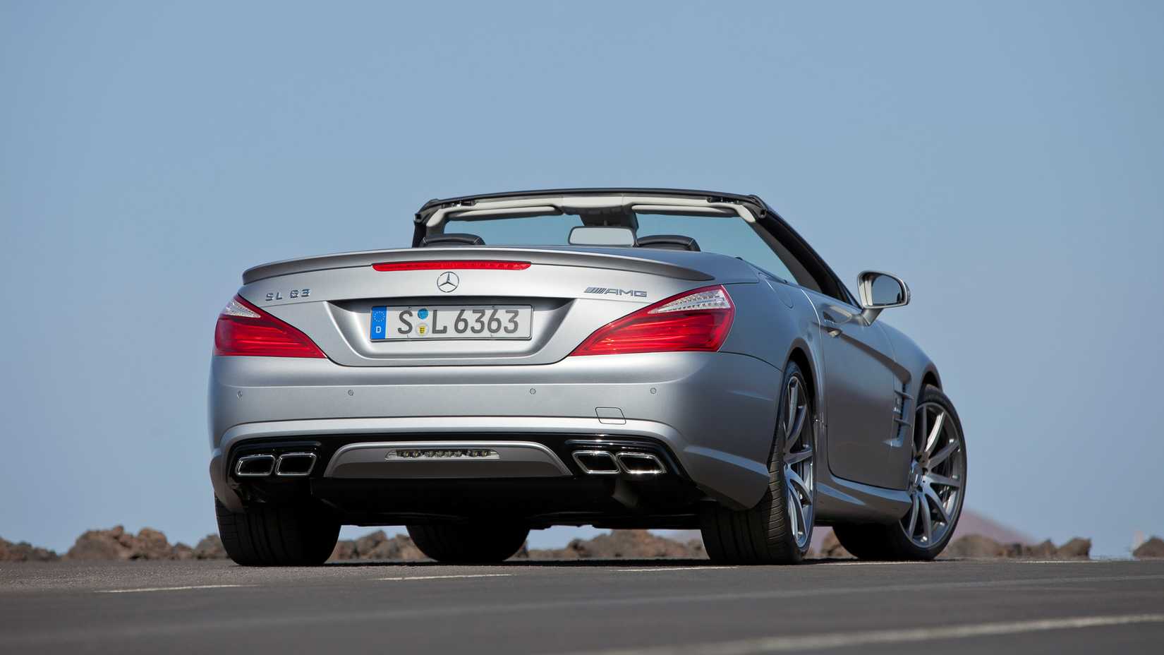 2013 Mercedes-Benz SL63 AMG R231
