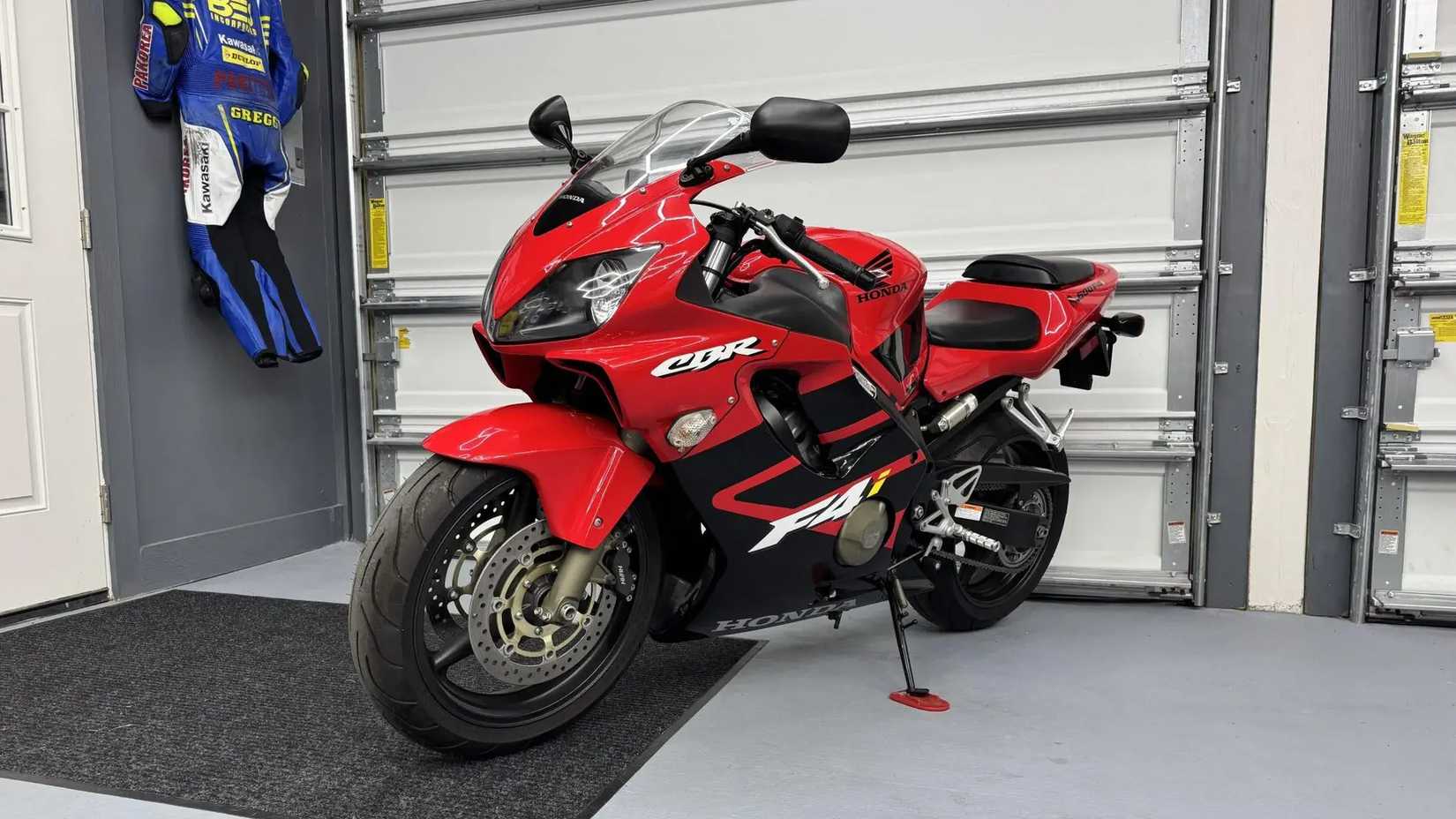 2002 Honda CBR600 F4i