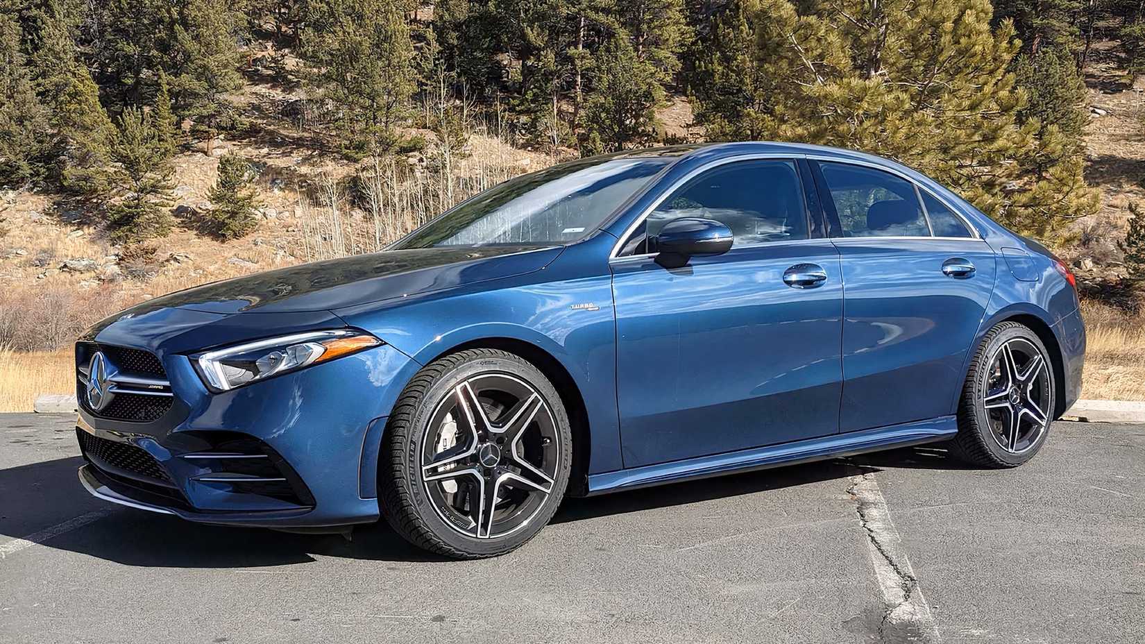 2021 Mercedes-AMG A 35 front