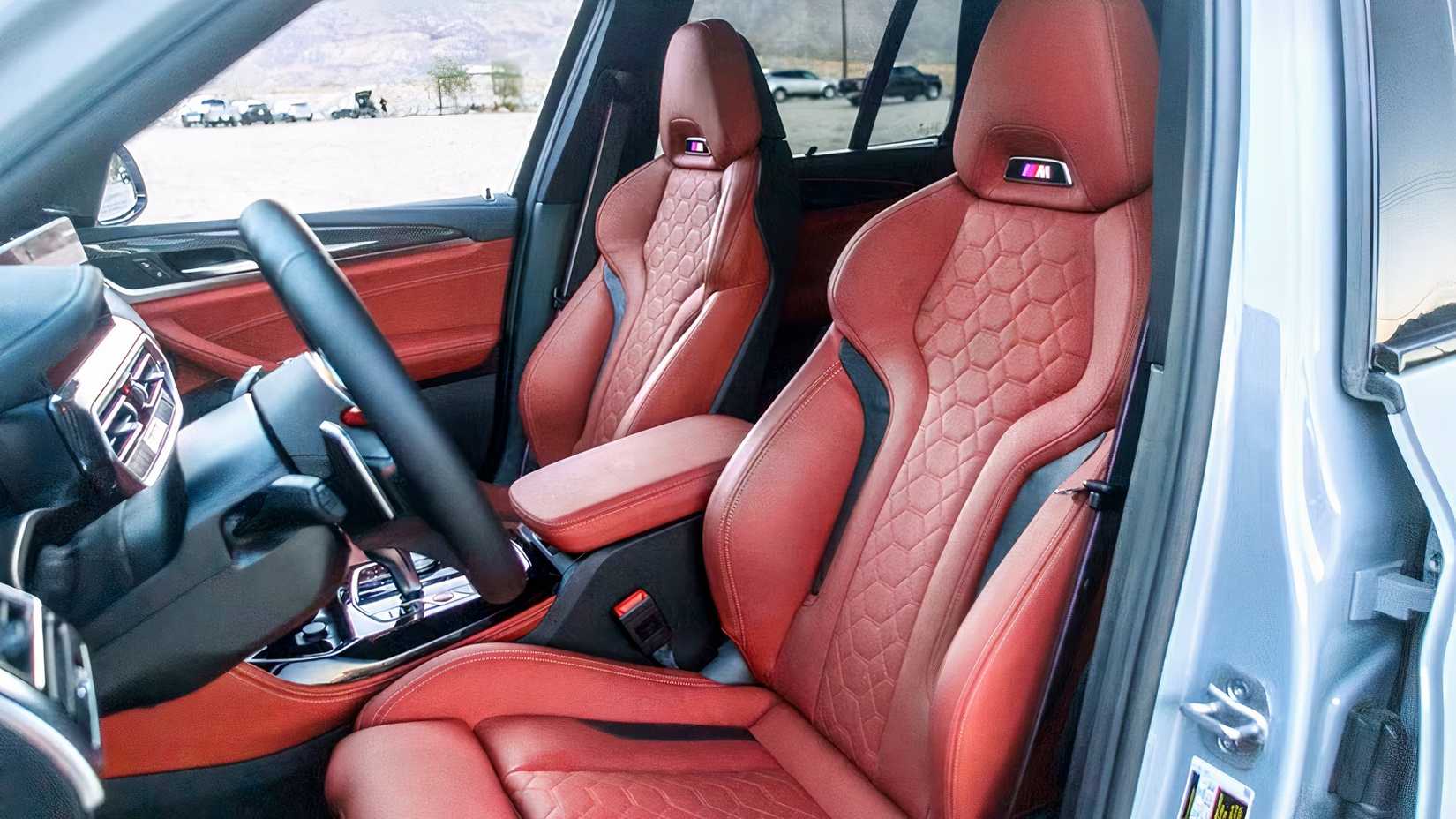 2023 BMW X3 M front seats