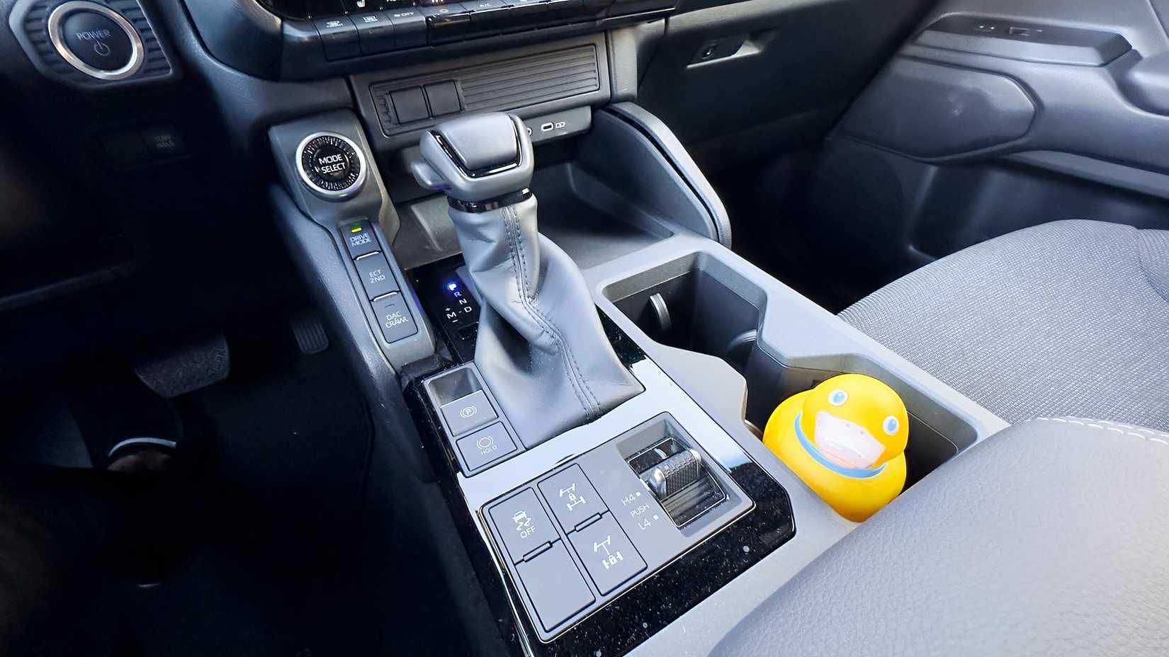 2025 Toyota Land Cruiser Interior Center Console