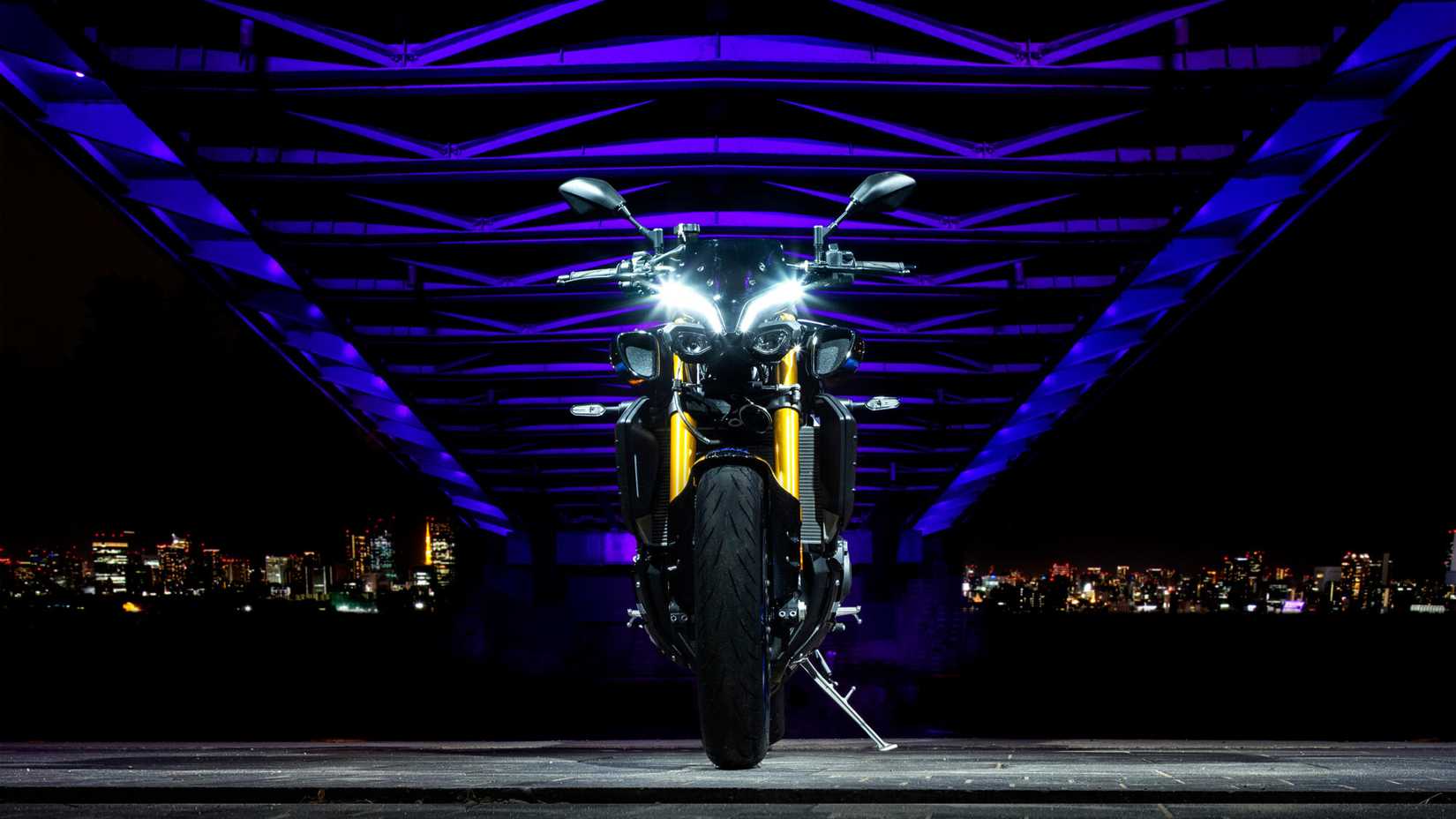 2025 Yamaha MT-10 SP Headlight