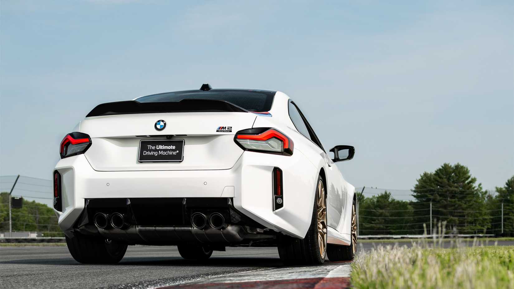 2026 BMW M2 Turbo Design Edition 17