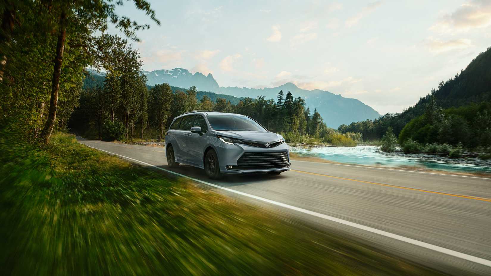 2026 Toyota Sienna-15