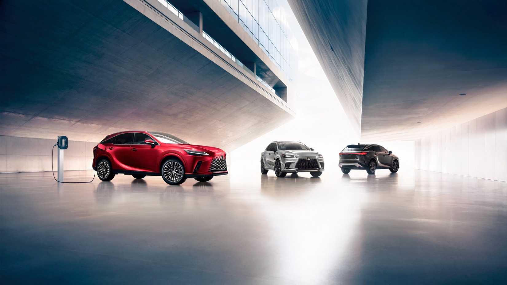 2026_Lexus_RX_450h_Luxury_02