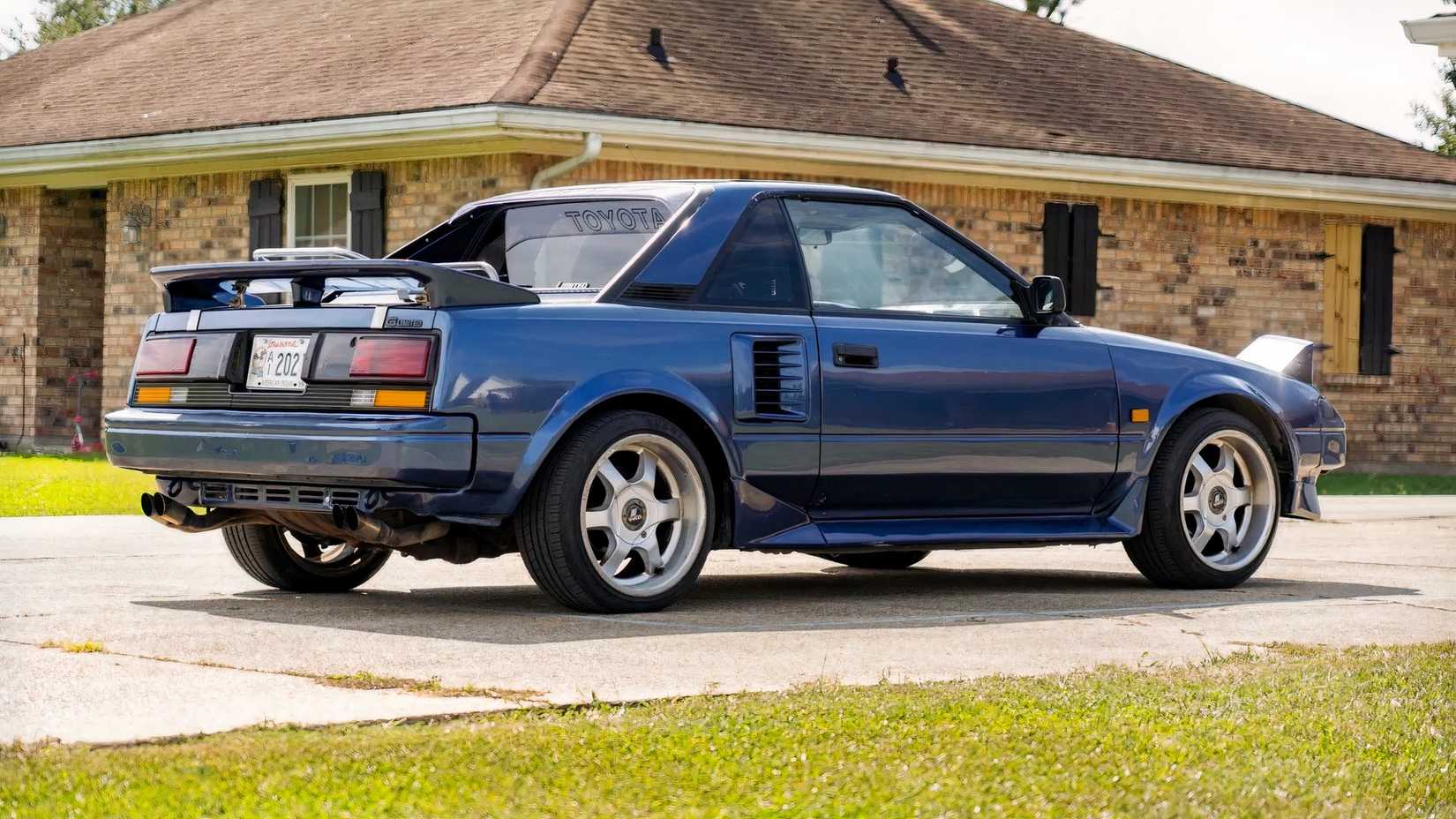 1986 Toyota MR2