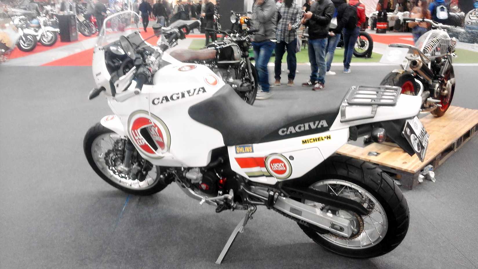 Cagiva Elefant 900