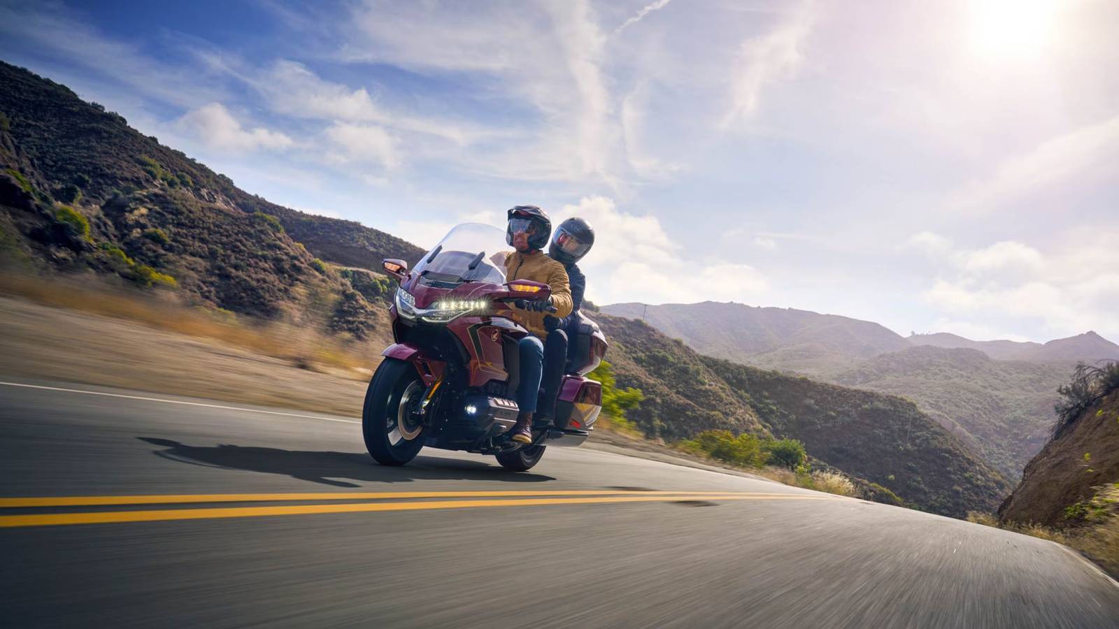 The Ultimate Honda Touring Bike For Couple Adventures The Ultimate Honda Touring Bike For Couple Adventures