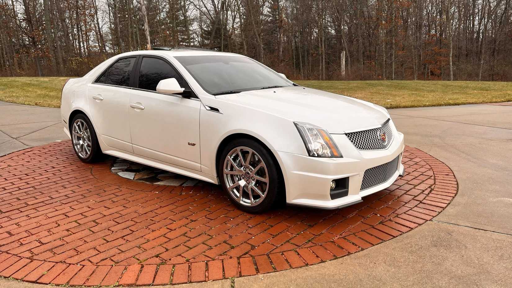 2014 Cadillac CTS-V in white parked