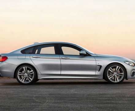 2017 BMW 440i xDrive Gran Coupe em prata estacionado