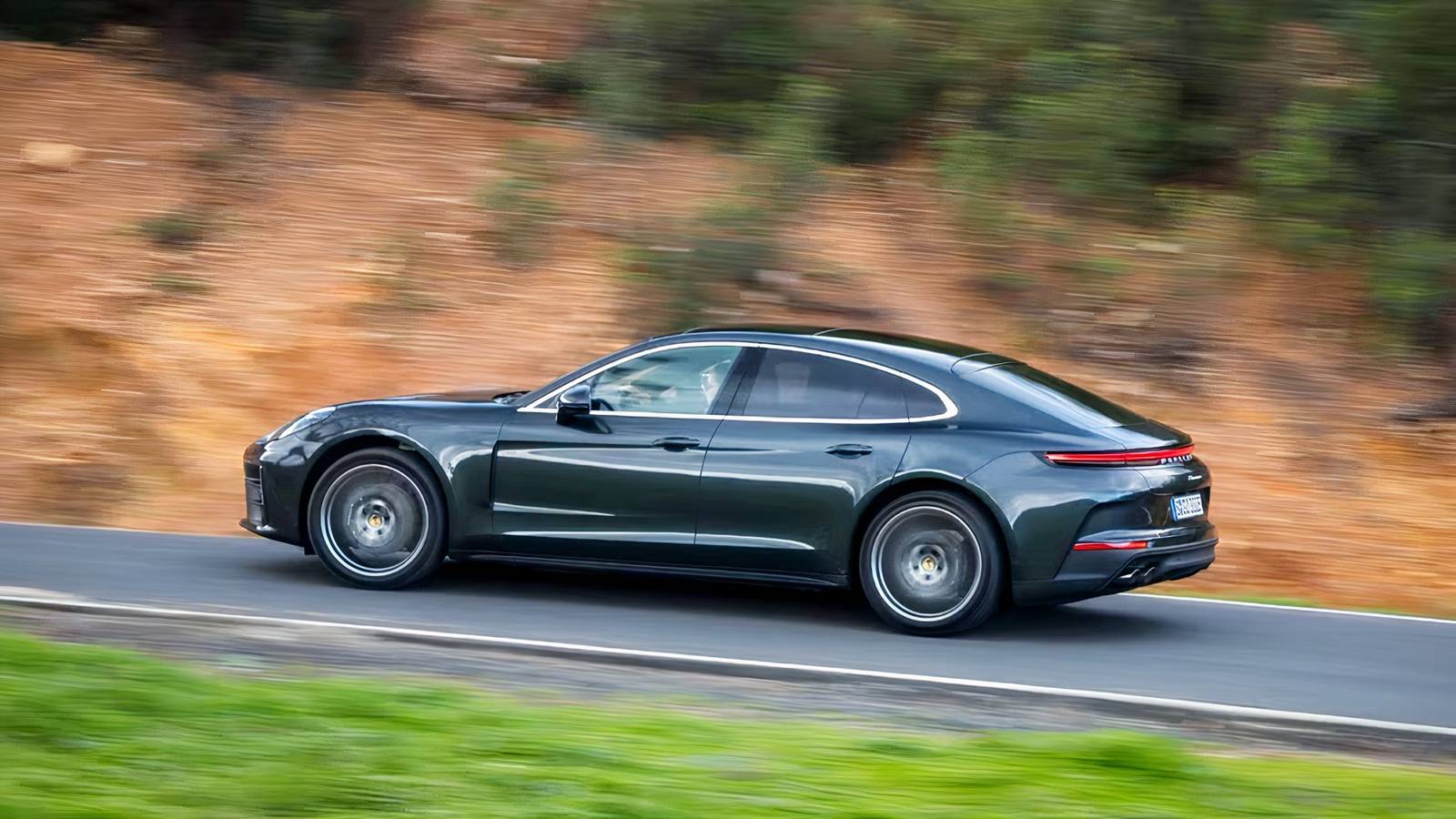 The 10 Best Luxury Cars Of 2025 Ranked By Performance, Tech, And Comfort The 10 Best Luxury Cars Of 2025 Ranked By Performance, Tech, And Comfort