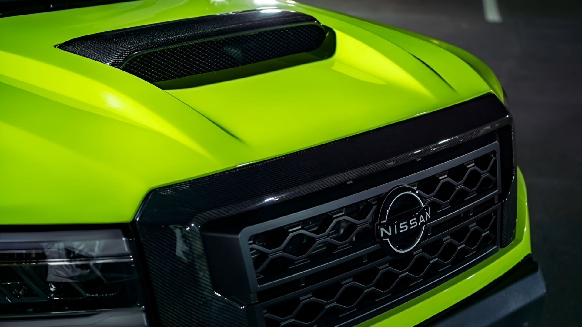 Custom Nissan Xterra Project X hood close-up shot