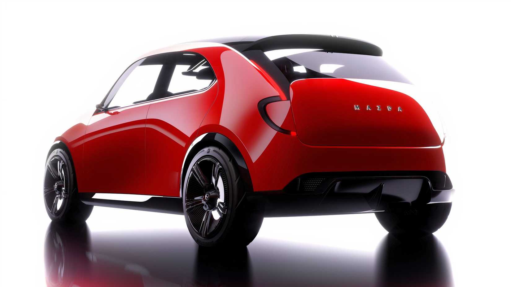 Mazda Vision-X Compact traseira 3/4 foto de estúdio