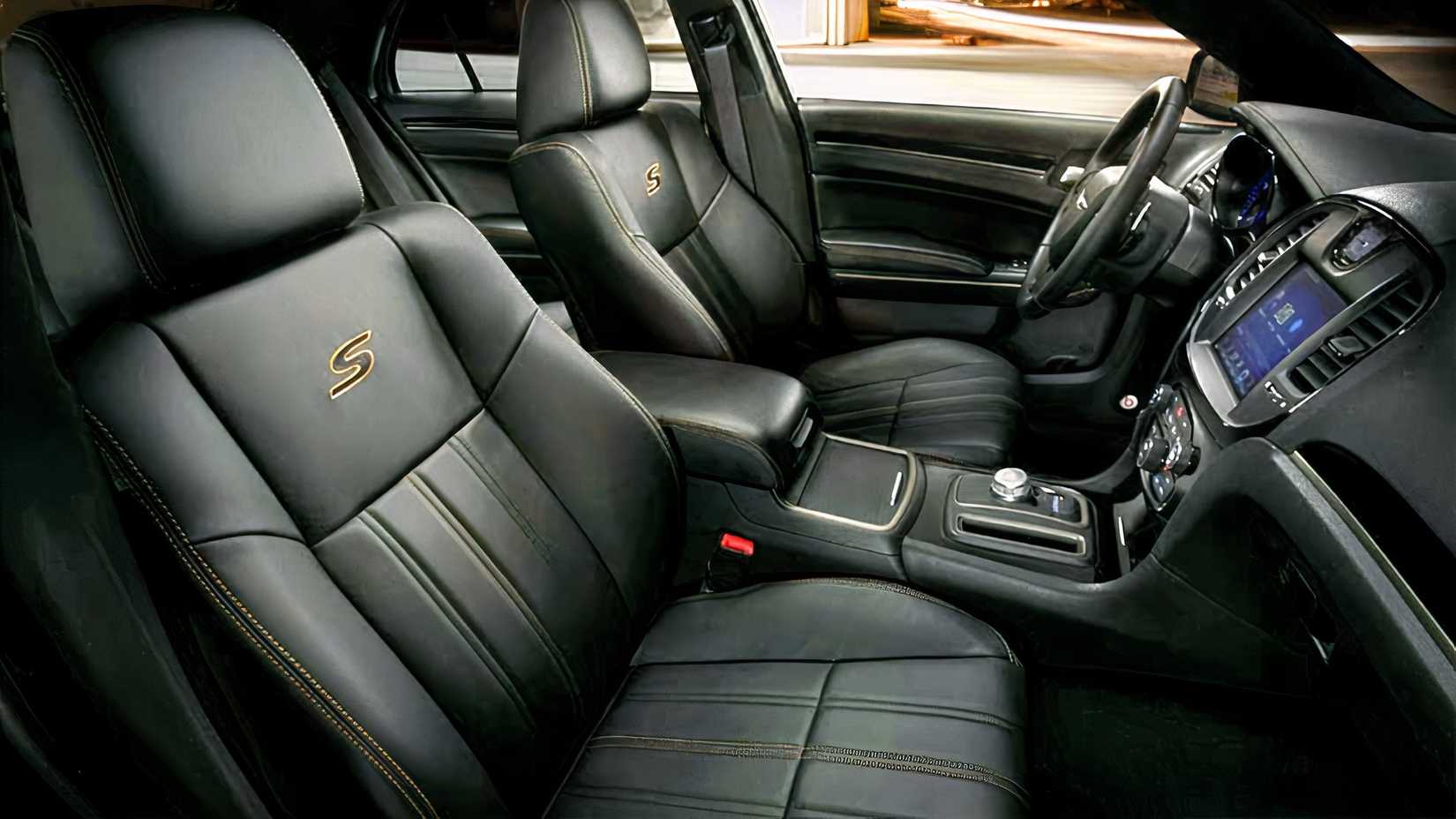 Interior of 2020 Chrysler 300
