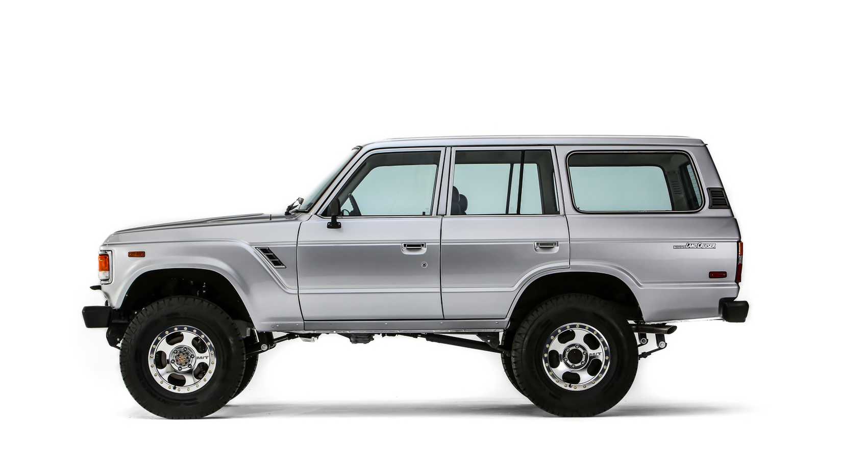Turbo_Trail_Cruiser_Concept_Toyota_SEMA_2025_Low-Res_51985 Toyota Land Cruiser Trail Cruiser Concept-1