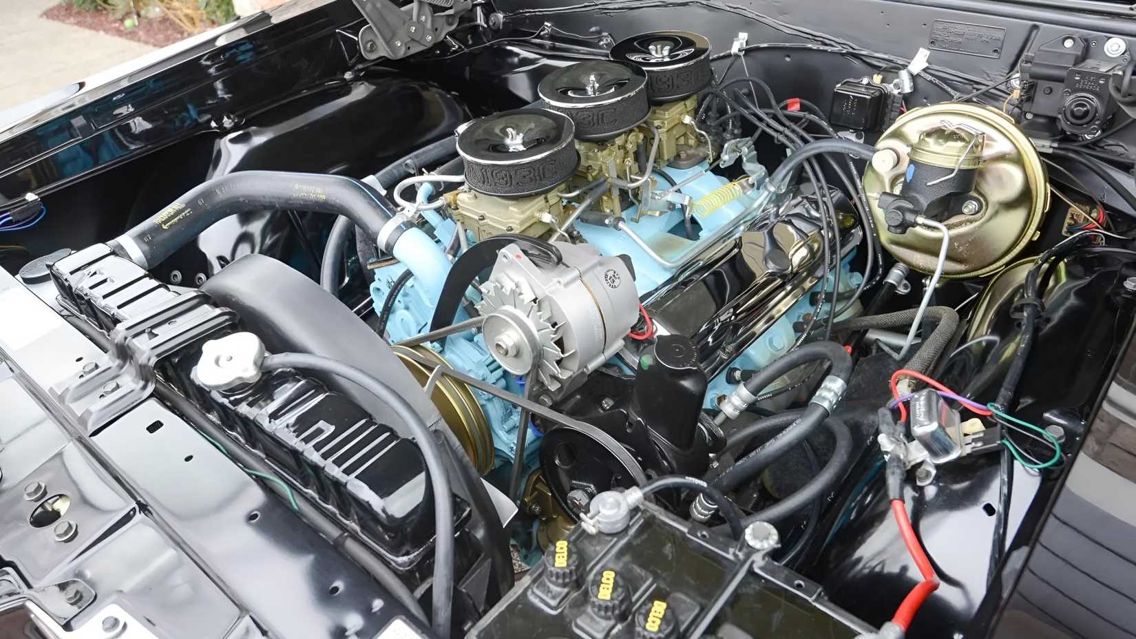 1964 Pontiac GTO Hardtop 389 Tri-Power 4-Speed engine bay close-up shot