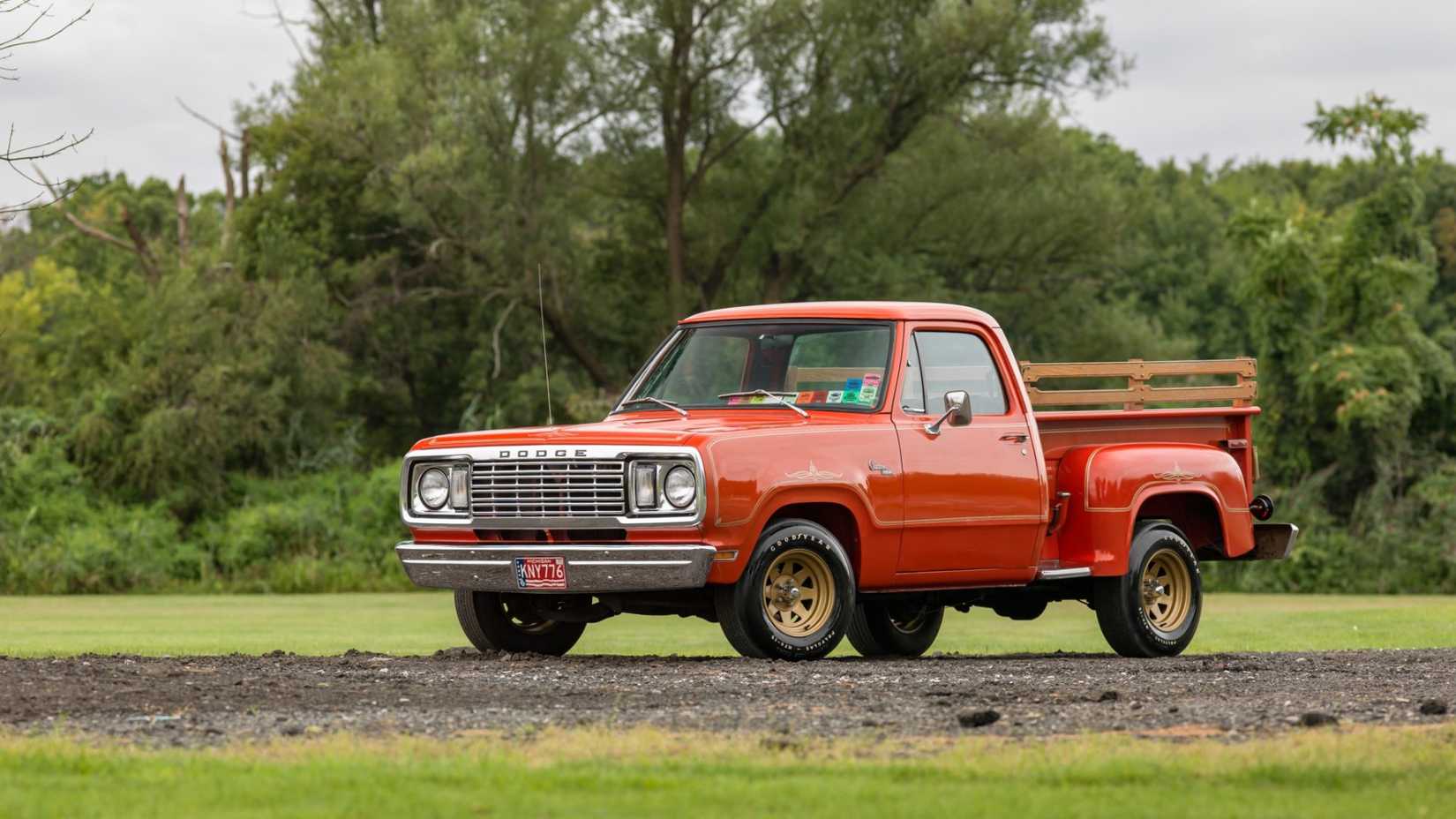 1977 Dodge Warlock_1