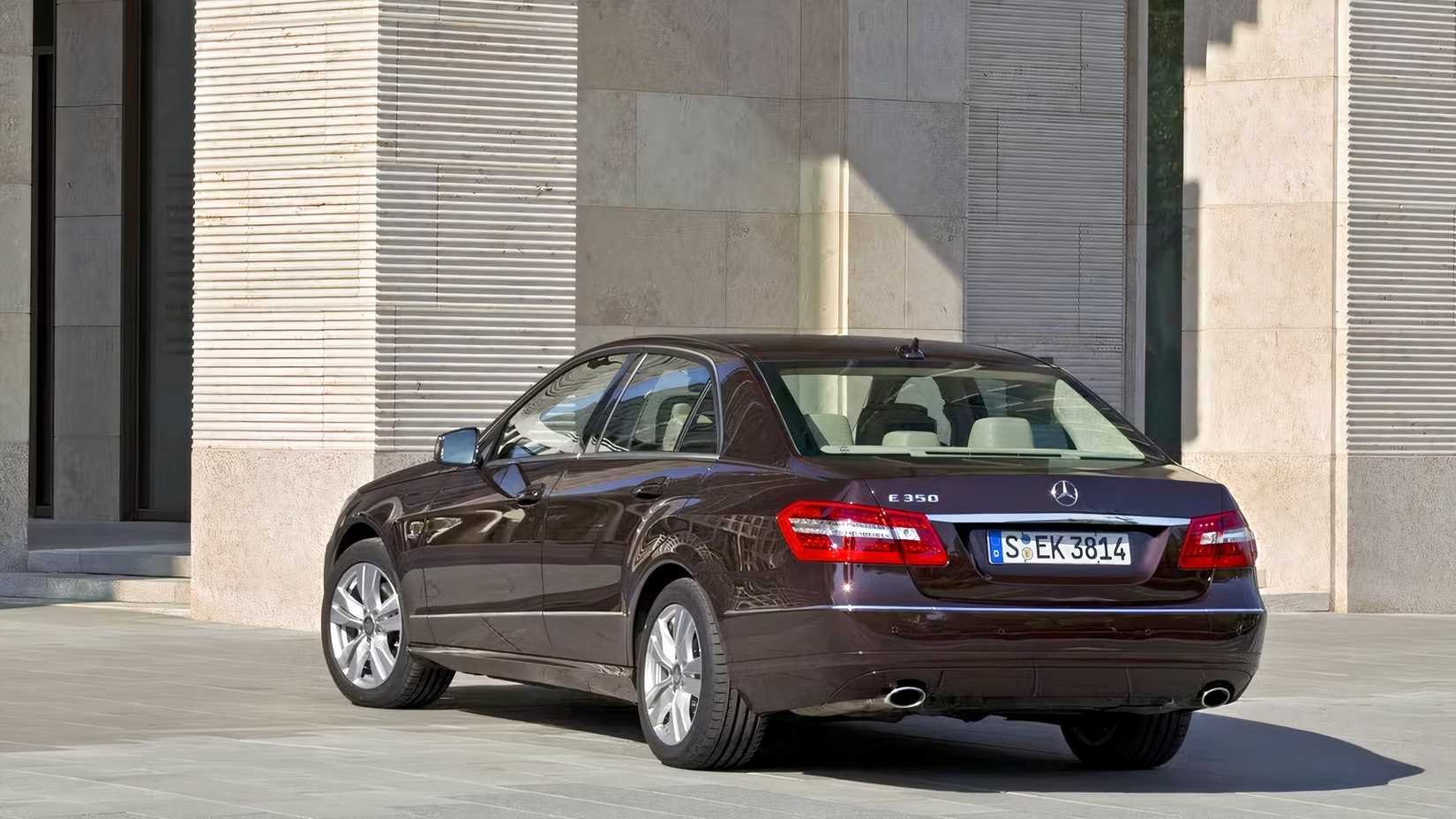 2010 Mercedes-Benz E-Class