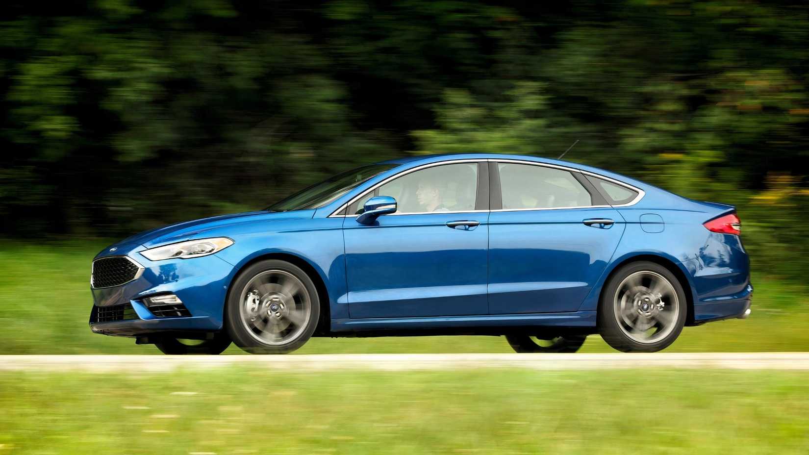 2017 Ford Fusion Sport side shot