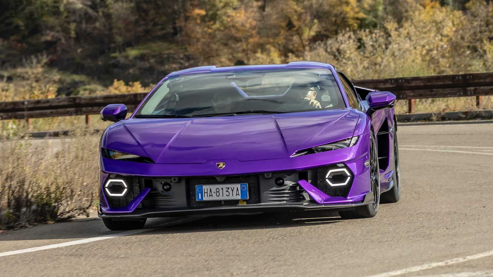 2026 Lamborghini Temerario Exterior Purple 6