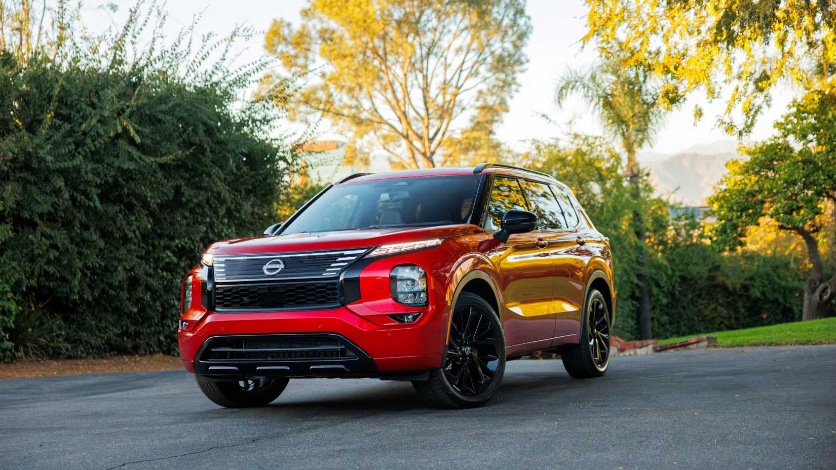 2026 Nissan Rogue PHEV 15