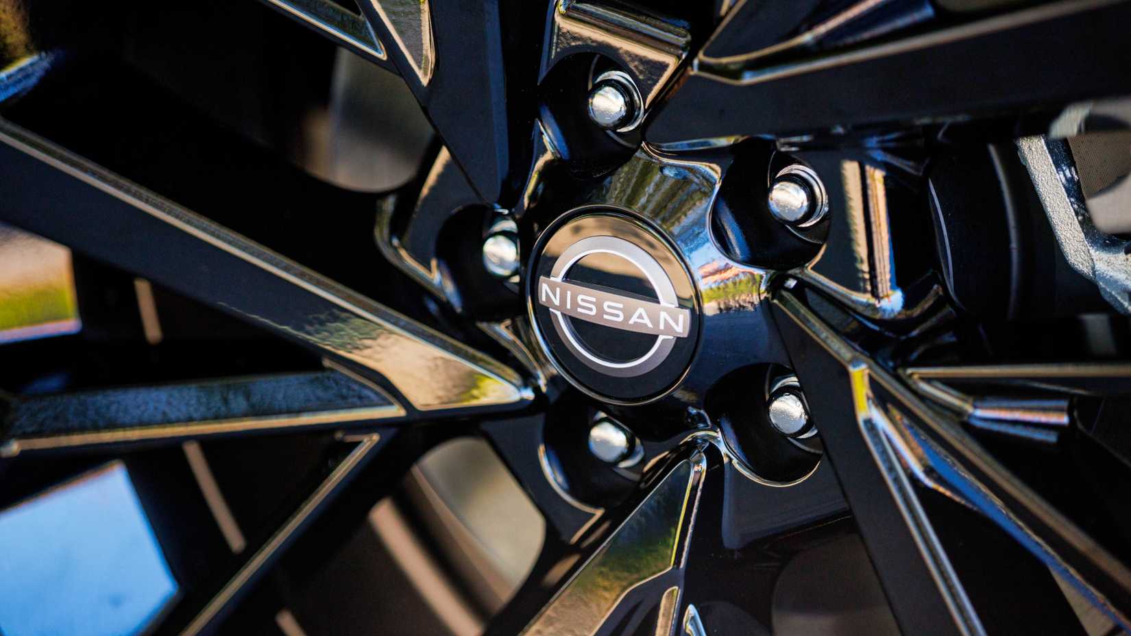 2026 Nissan Rogue PHEV wheel close-up