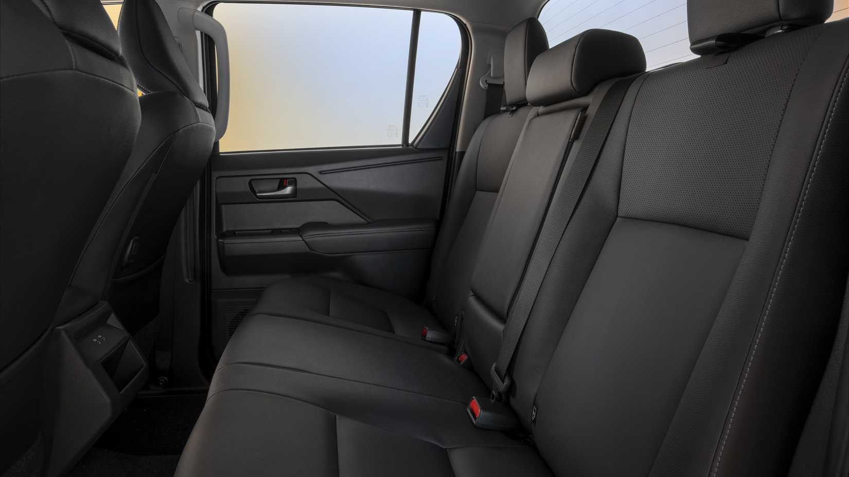 2026 Toyota Hilux Interior And Exterior Picture Gallery
