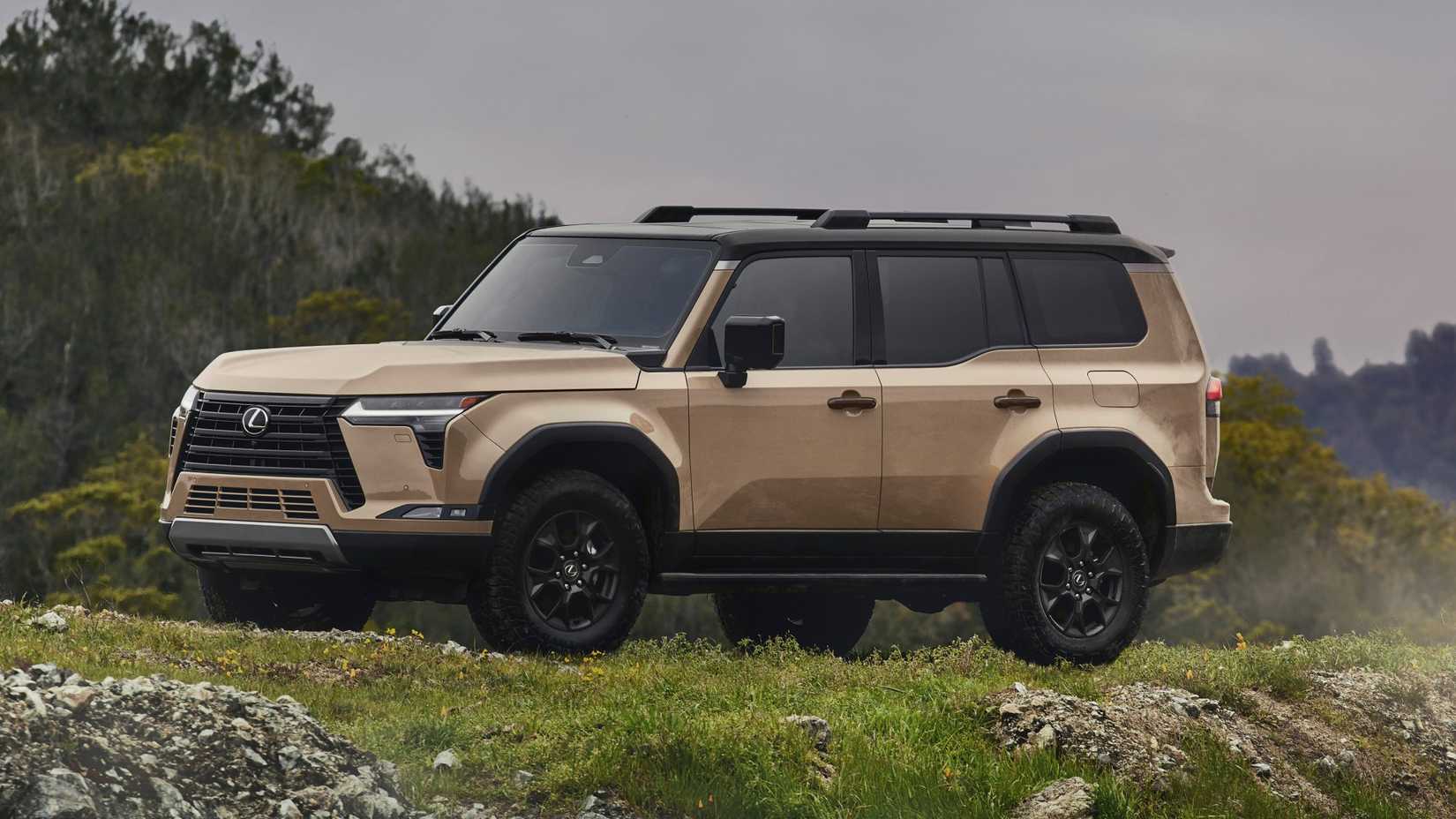 2026 Lexus GX 500 Overtrail front 3/4