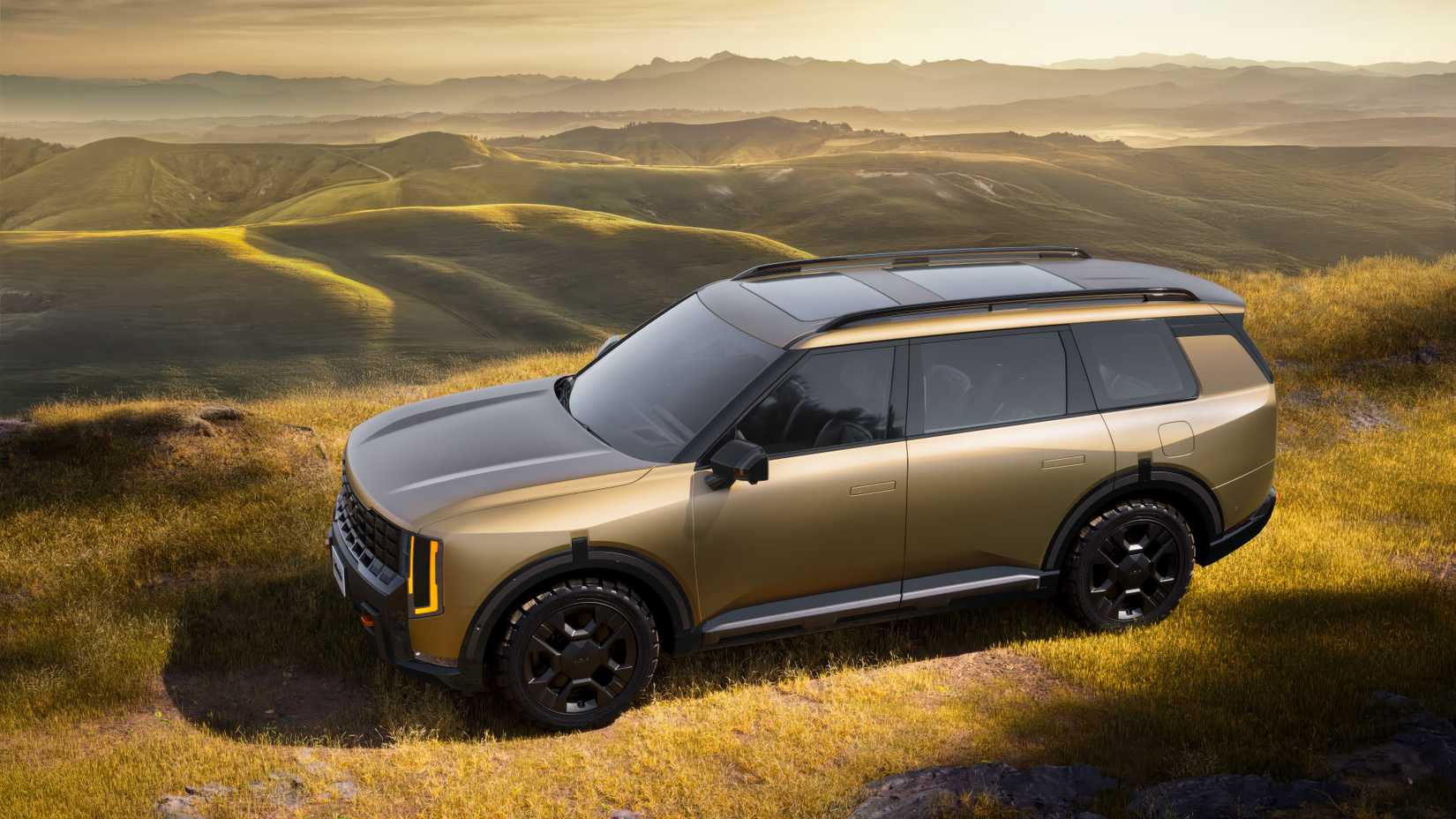 2027 Kia Telluride front 3/4 shot parked off-road