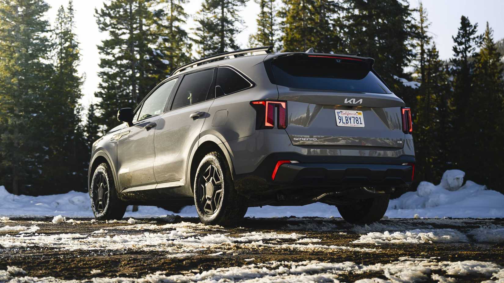 2026 Kia Sorento rugged looks rear third quarter view