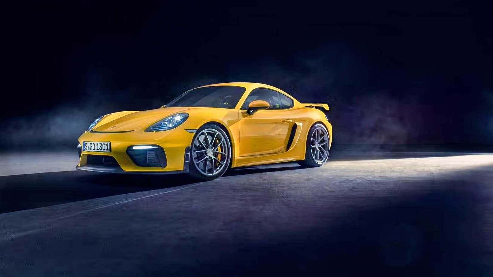 2020 Porsche 718 Cayman GT4