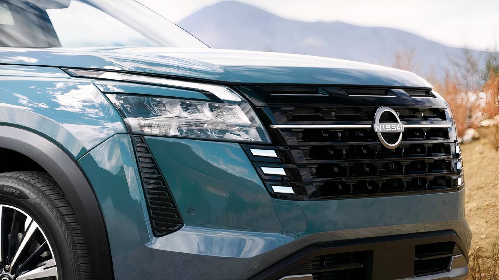 2026 Nissan Pathfinder & Toyota Tacoma: Refreshed Tech, Style & Features