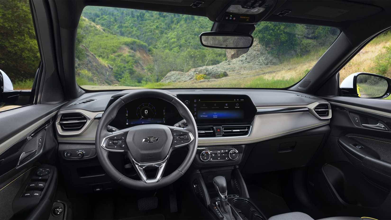 2025 Chevrolet Trailblazer interior