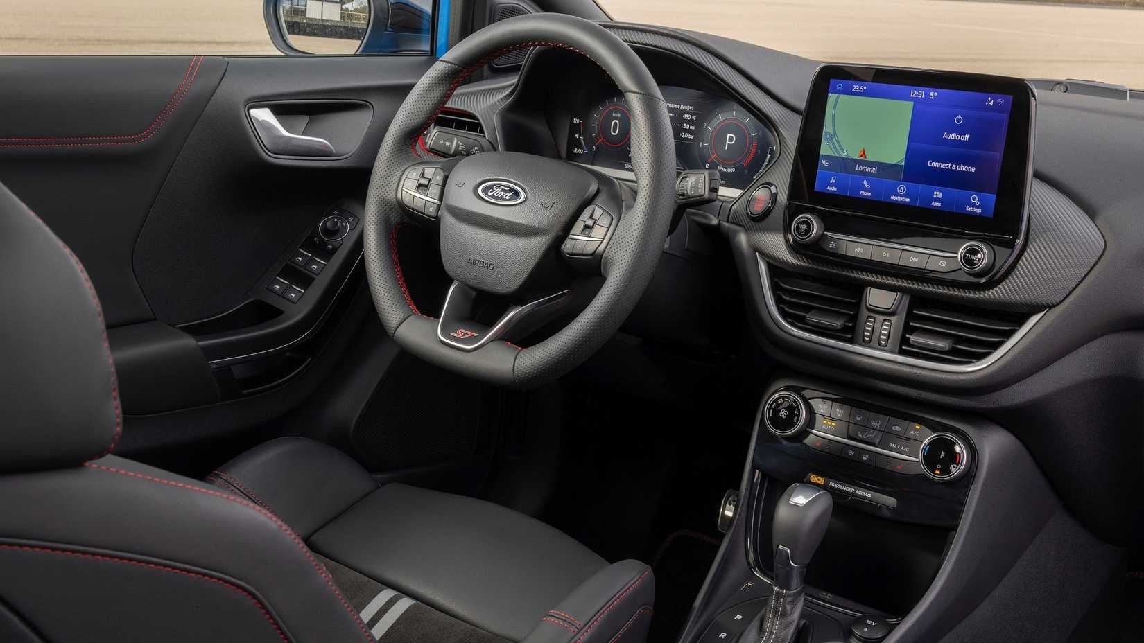 Ford Puma ST interior