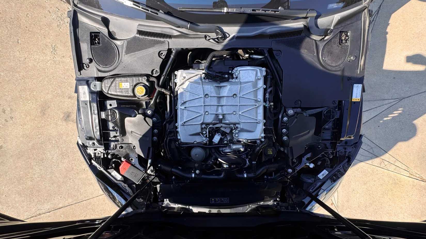 2017 Jaguar F-Type SVR engine bay