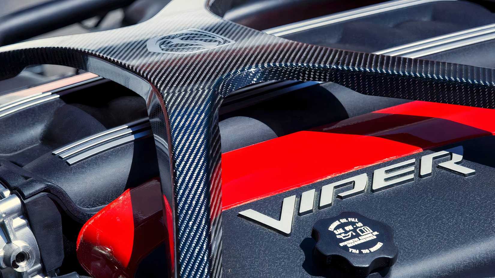 2016 Dodge Viper engine bay